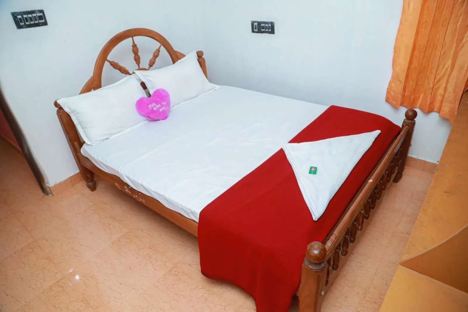 Ponpara Home Stay Mananthavady 0*,